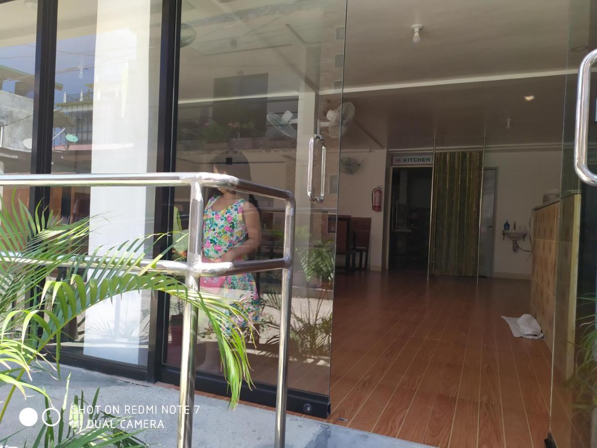 Hotel Ashoka El Nido Esterno foto